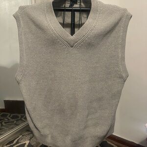 Forever 21 Men's V-Neck Sweater Vest - Light Gray